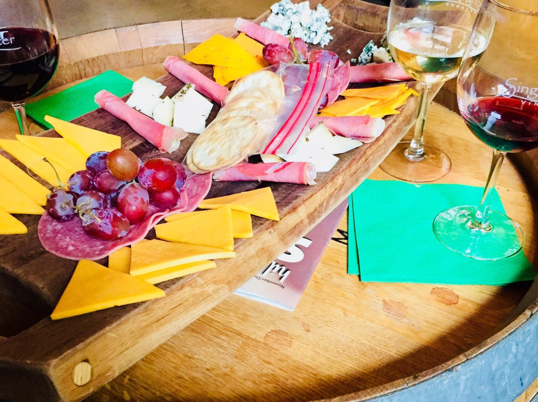 Singing Water Vineyards-Comfort必去景点