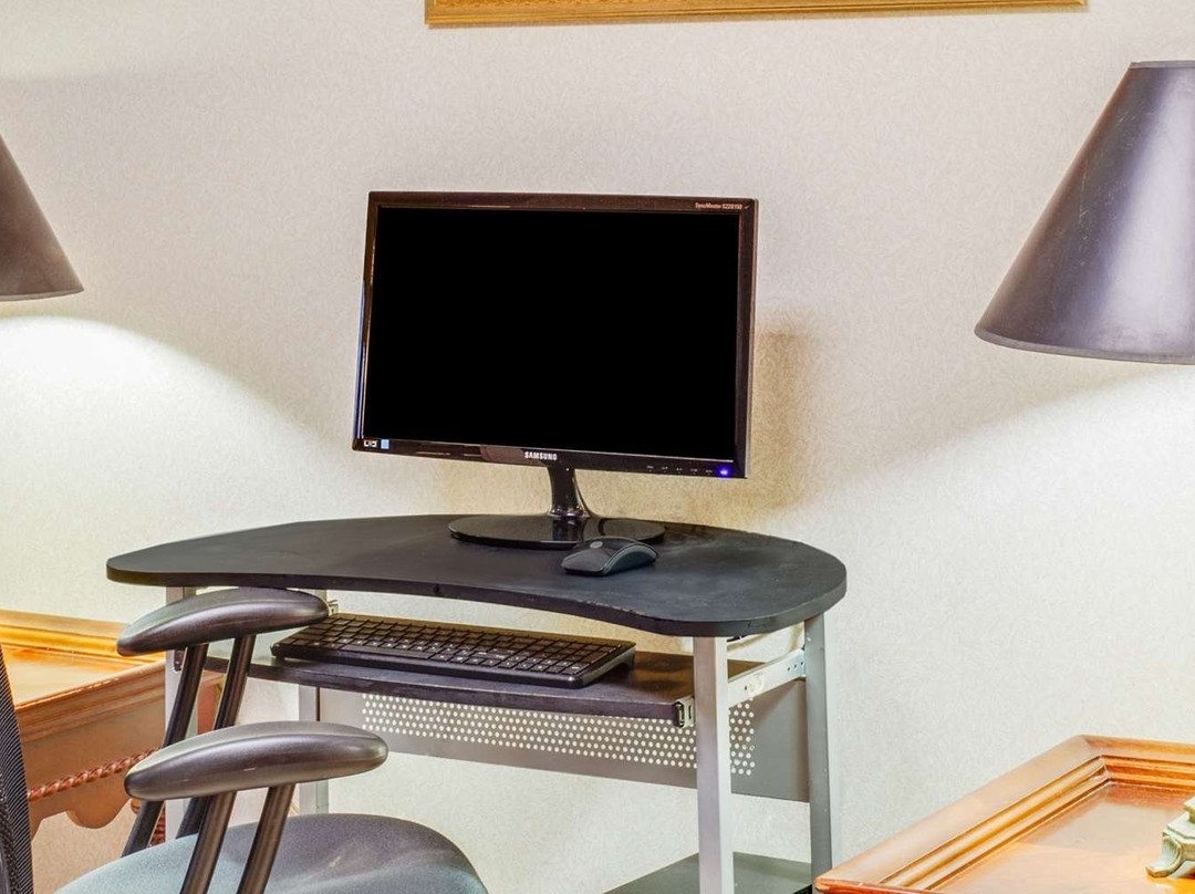 Super 8 by Wyndham Crossville TN主图