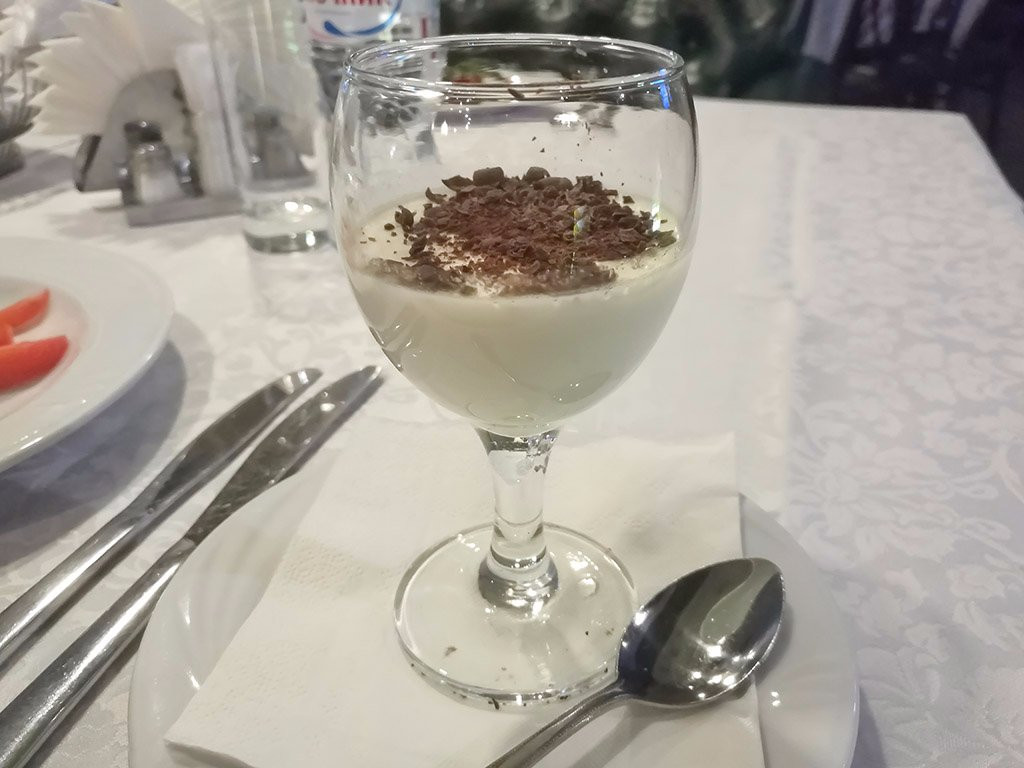 环形高级酒店主图