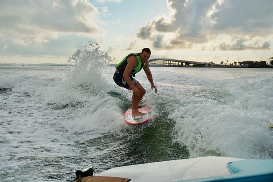Gator Bait Wakeboard & Wakesurf School Of Miami-迈阿密必去景点
