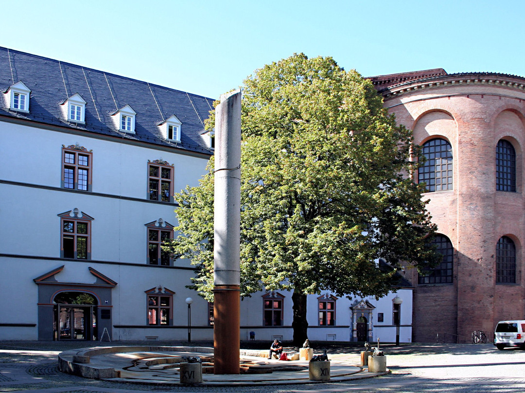 Sonnenbrunnen-特里尔必去景点