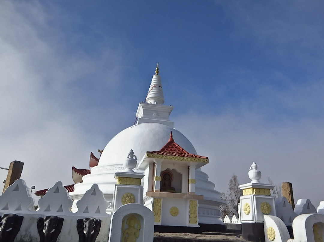 Swarnagiri Maha Viharaya-奴娃拉伊利雅必去景点