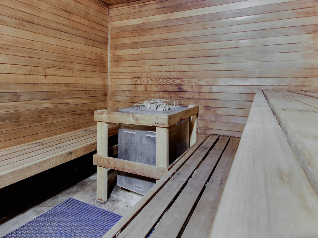 Pioneer Inn Condominiums主图