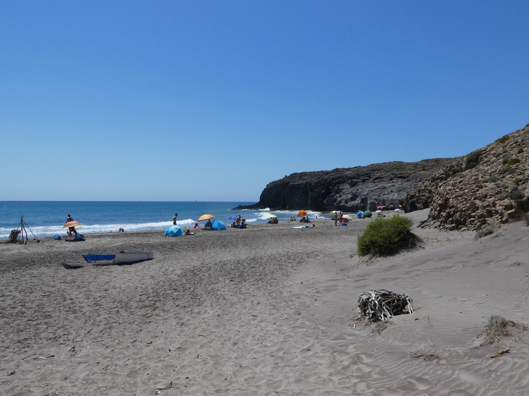 Playa del Barronal景点图片