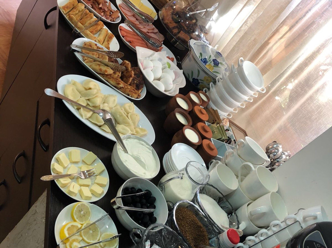 Mestia 4 Season主图