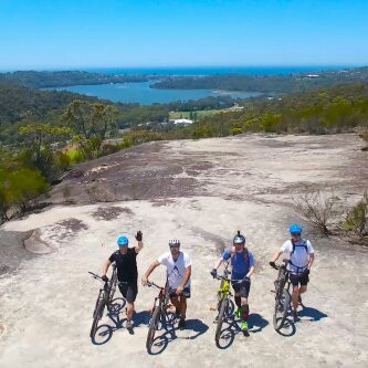 Joes Mountain Bike Tours景点图片