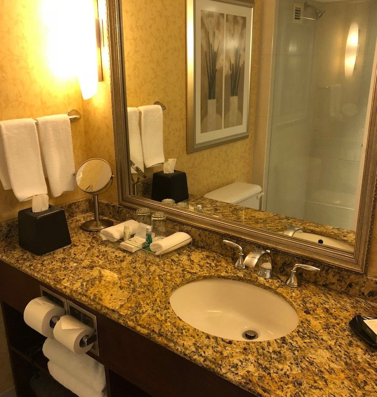 乔治王子酒店主图