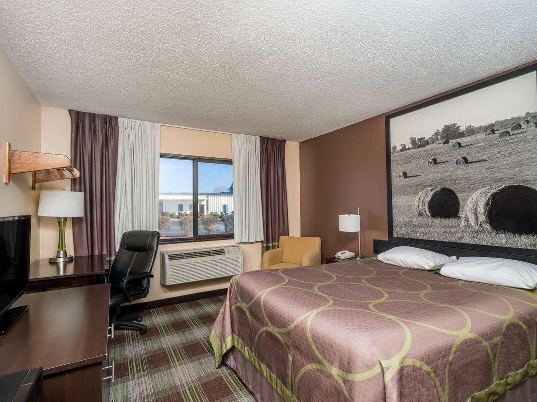 Super 8 by Wyndham Campbellsville KY主图