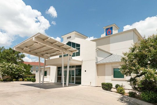 Motel 6 Cleburne-官方