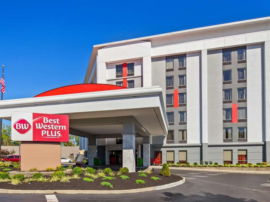 Holiday Inn Express & Suites Cincinnati Riverfront By IHG主图