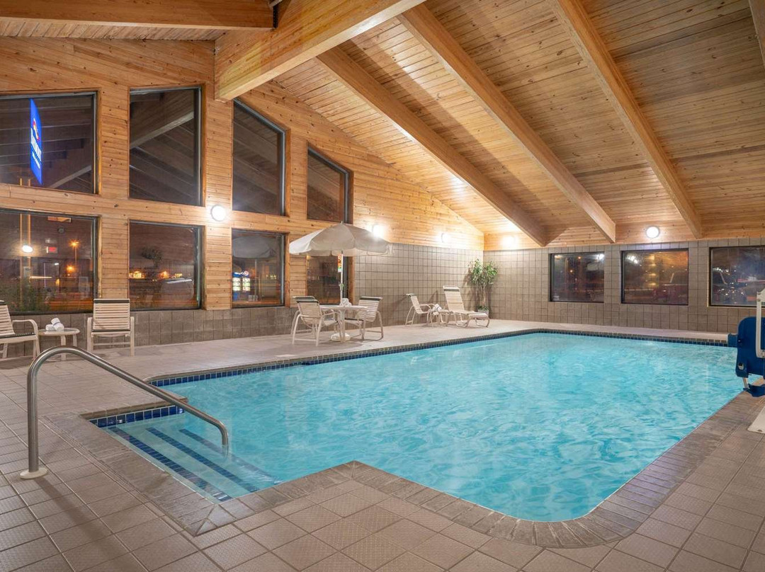 Baymont by Wyndham Lakeville主图