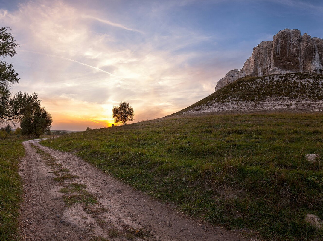 Cretaceous rocks of Belokuzminovka-Kramatorsk必去景点