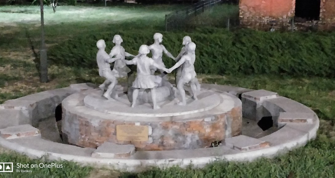Fountain Kid Runaround-伏尔加格勒必去景点
