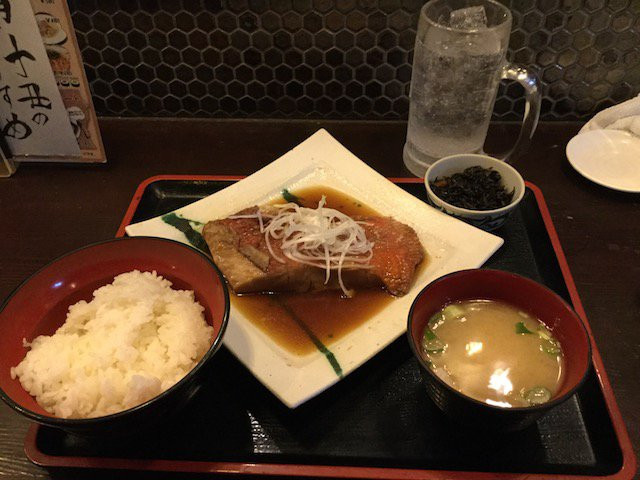 味のデパートマルカミ