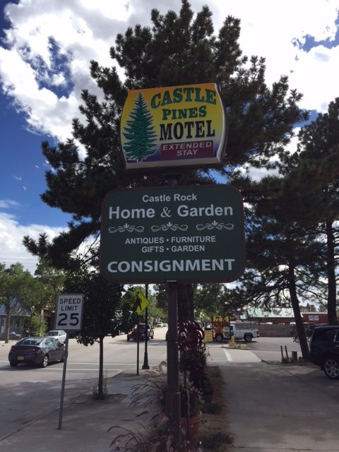 Castle Pines Motel主图
