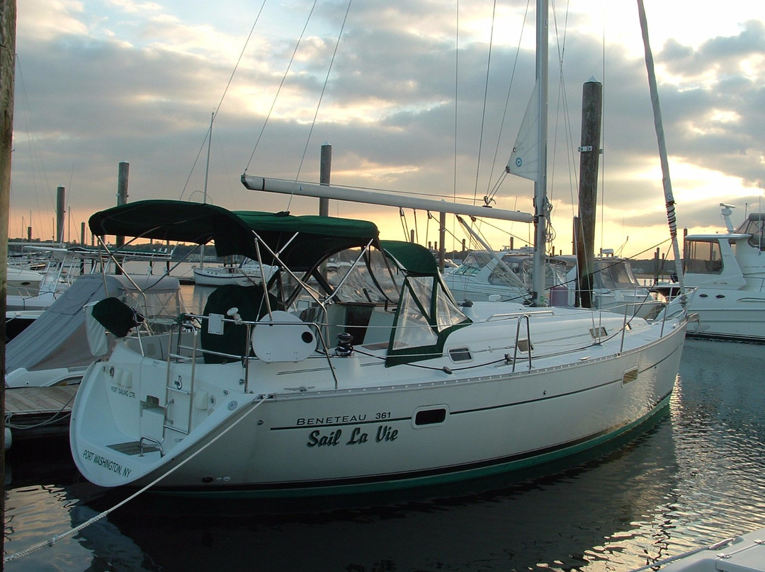 Port Sailing School景点图片