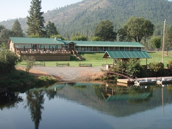Spinner Fall Lodge