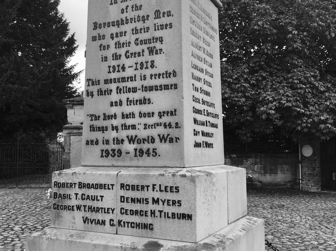The Boroughbridge War Memorial景点图片