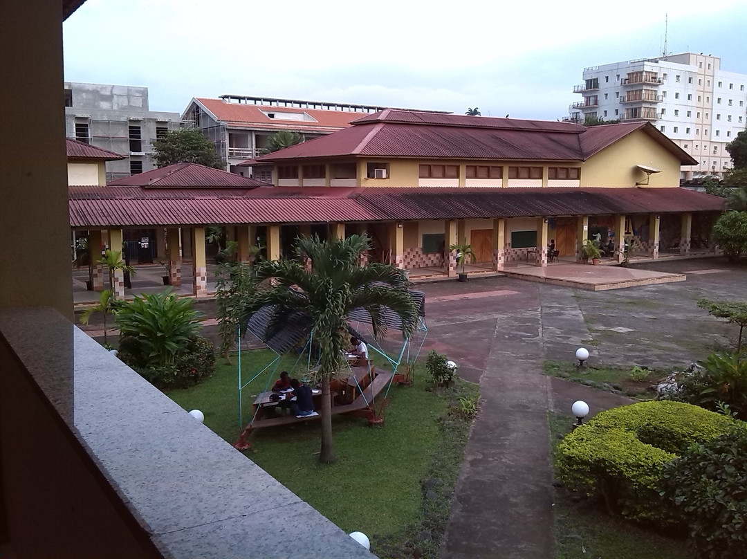 Centro Cultural de España en Malabo-马拉博必去景点