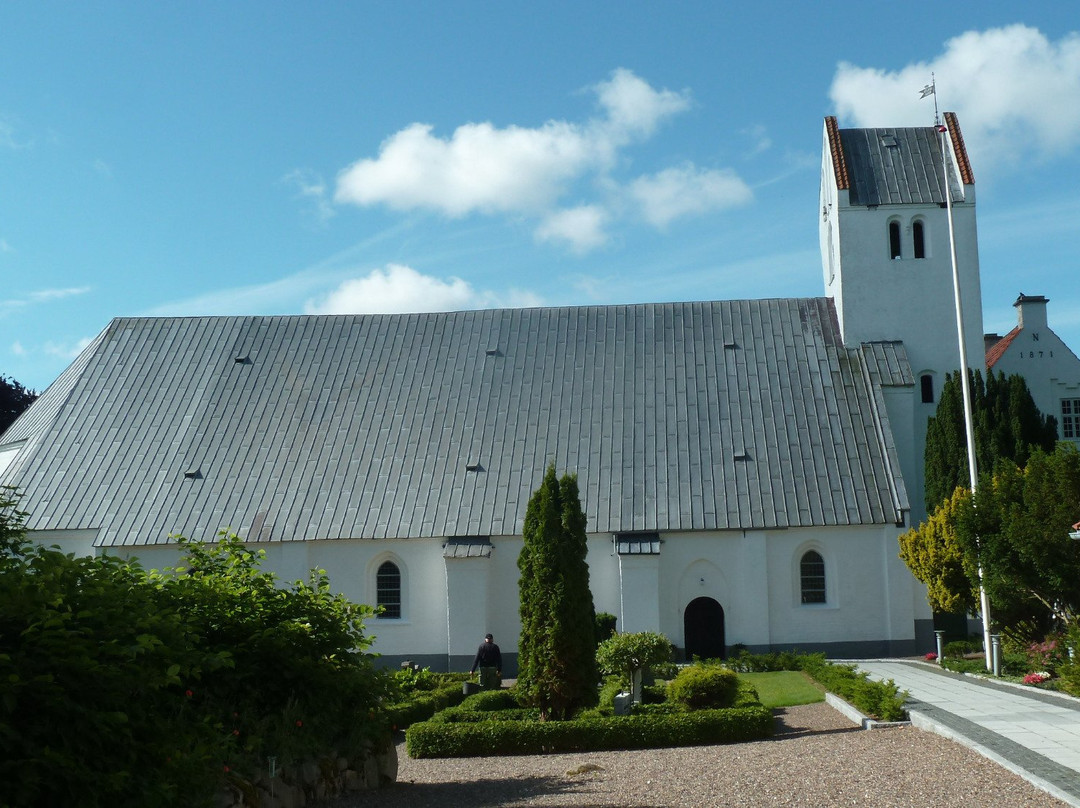 Oland Kirke Oxholm Kirke景点图片