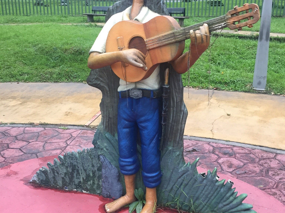 Parque de Los fundadores-比亚维森西奥必去景点