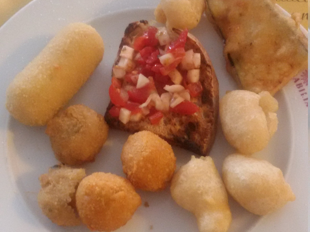 Mirabilia Village-Quarto必去景点