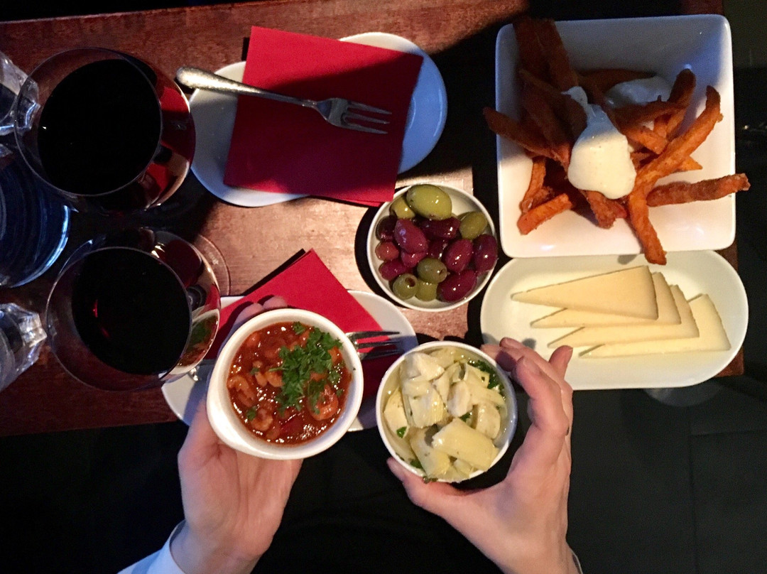 INEZ Tapas Bar