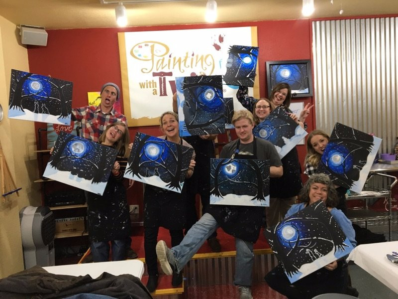 Painting with a Twist-格兰伯里必去景点