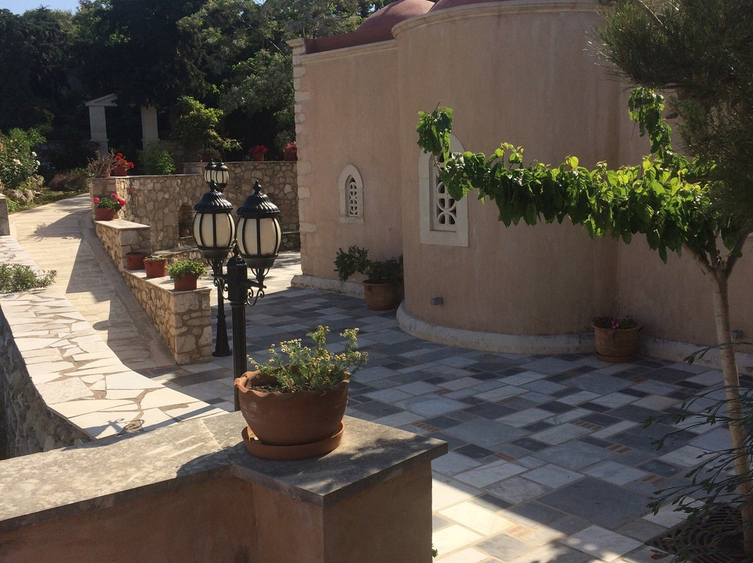 Monastery of Panagia Chalevi-雷斯蒙必去景点
