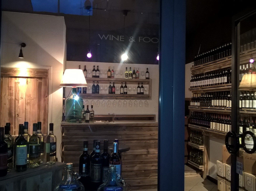 Cantine OmbrediSalvo景点图片