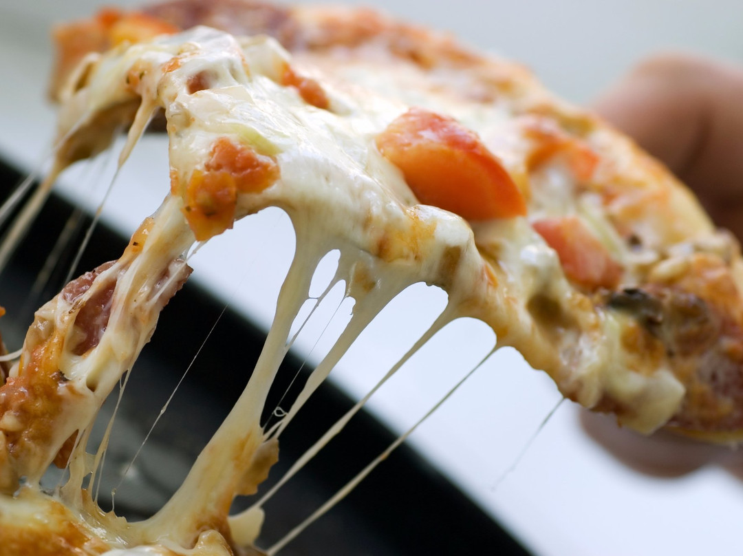 Tvoya Pizza