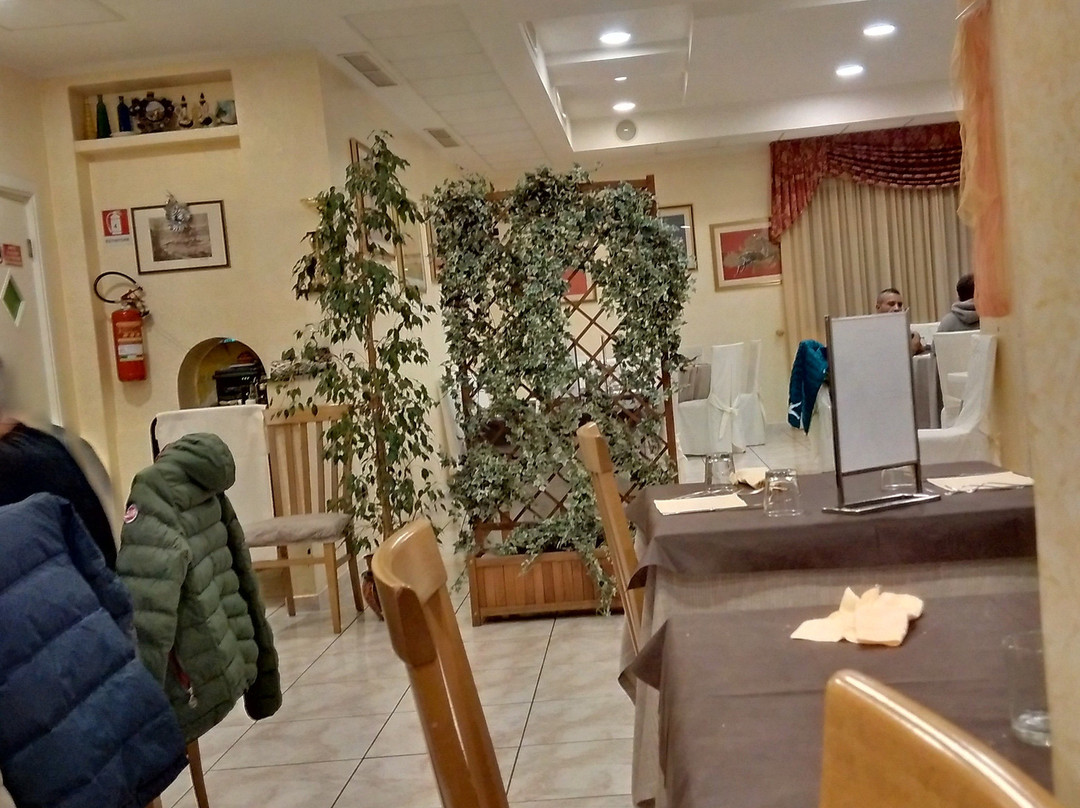 Hotel Vistamonte主图