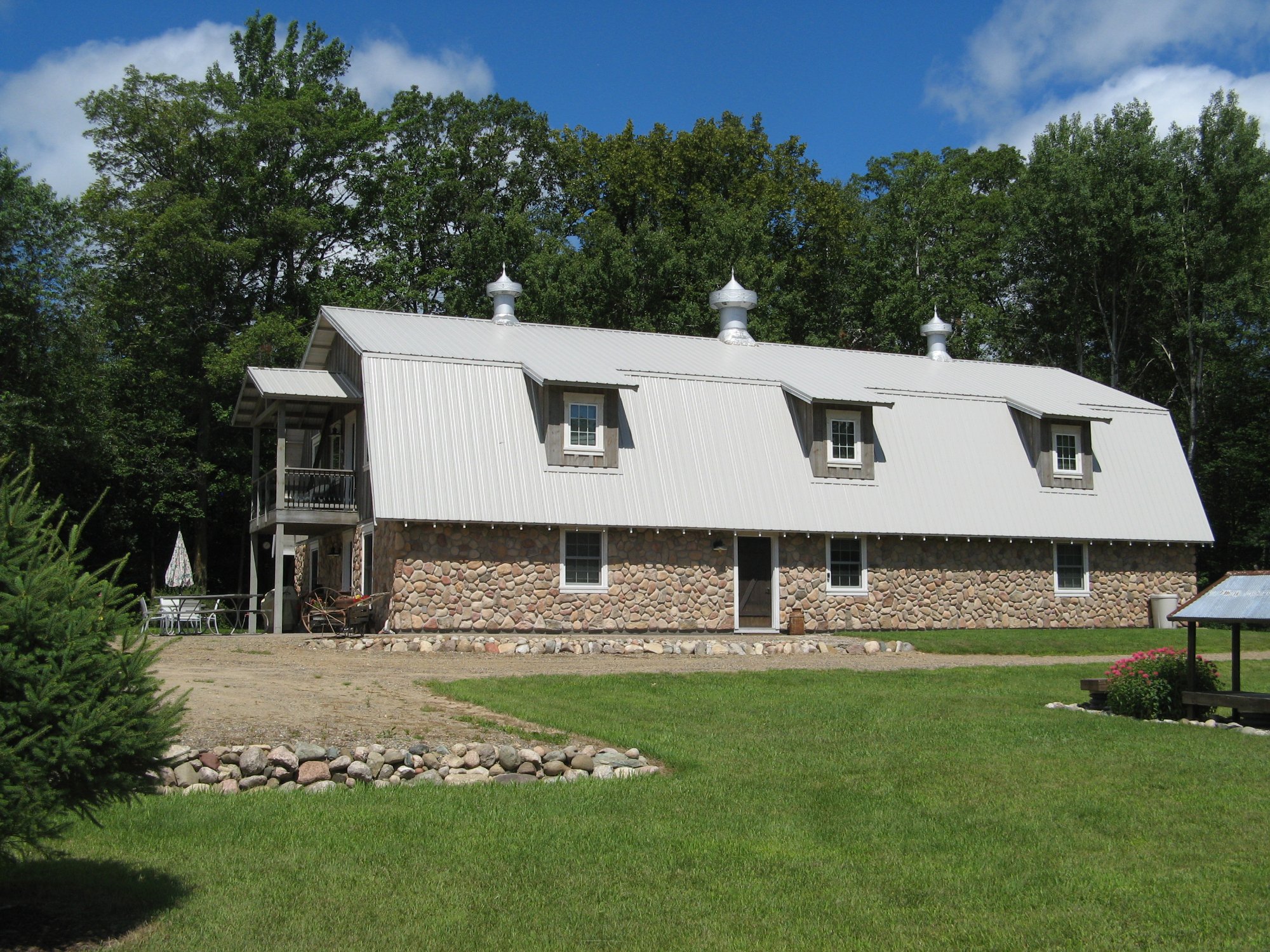 The Oliver Acreage-官方
