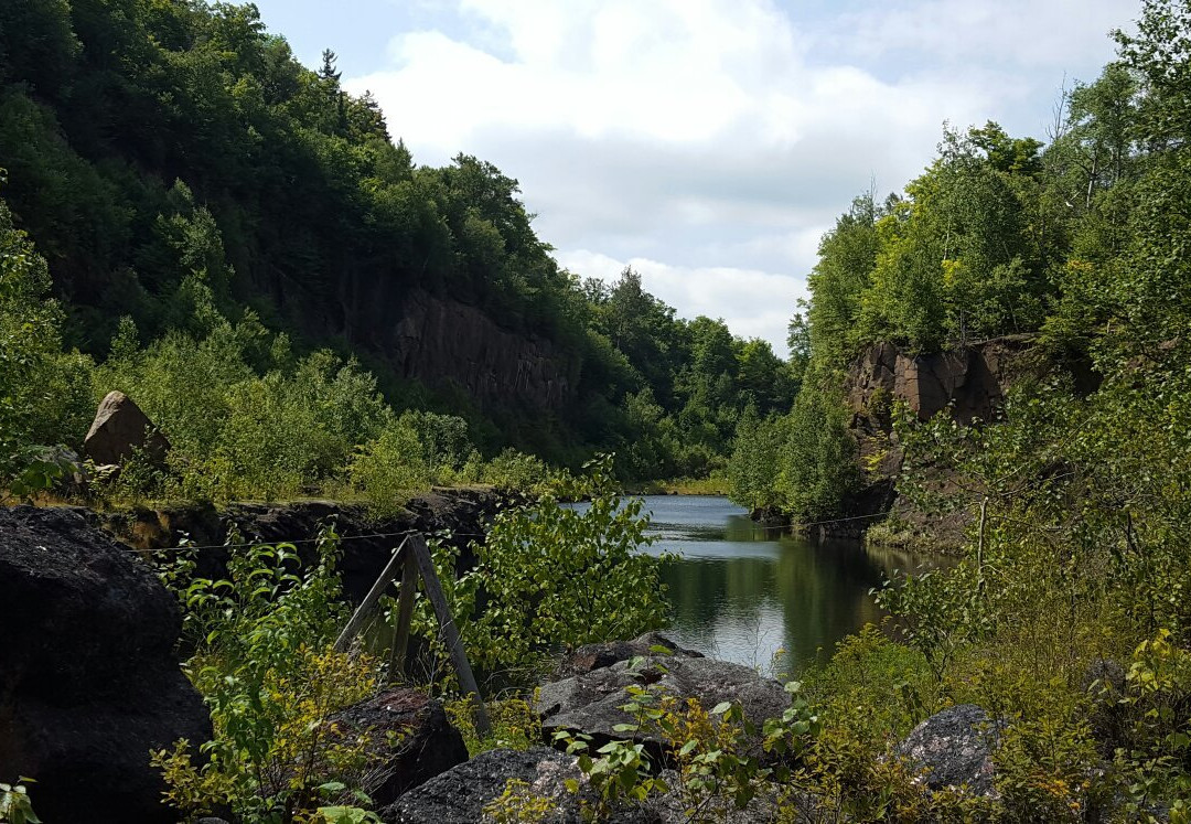 Garnet Mine Tours景点图片