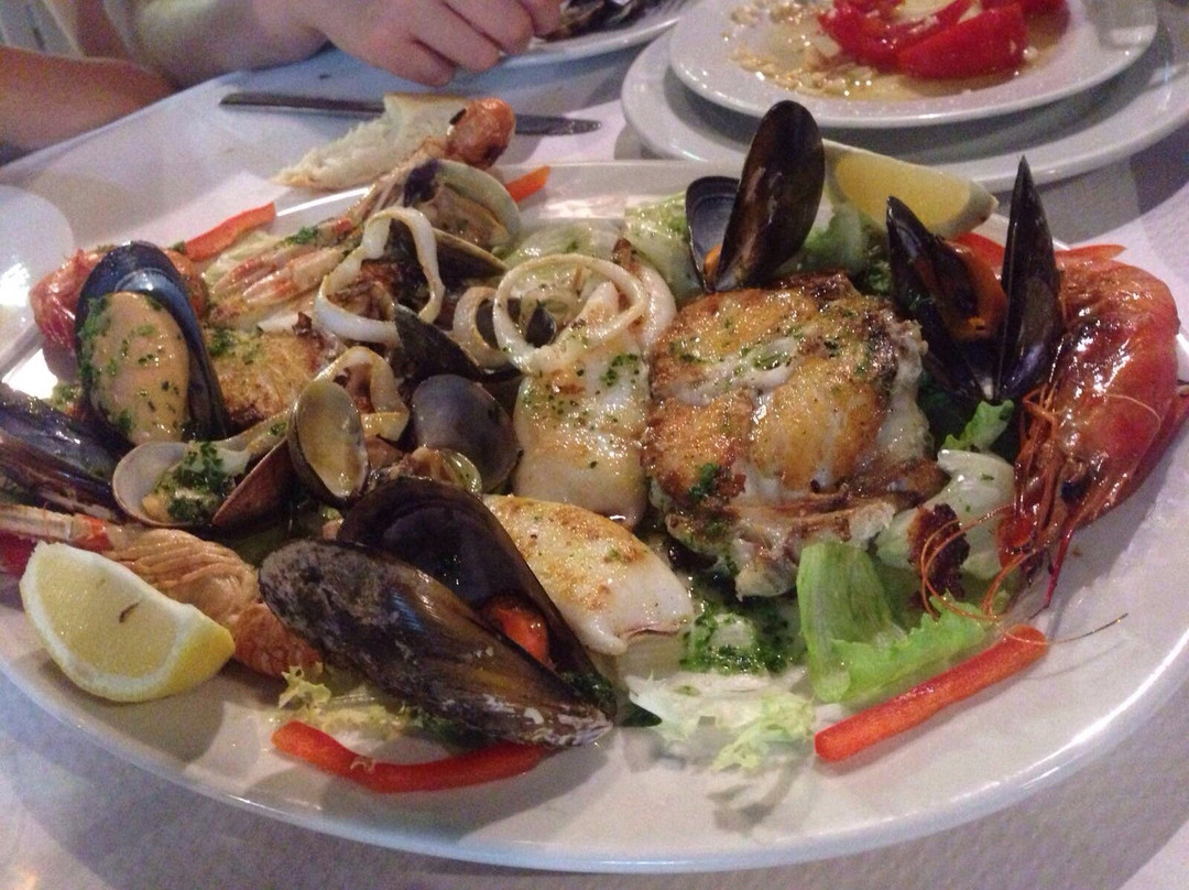 Segur de Calafell餐馆和美食-Restaurante Chiringuito Manolo