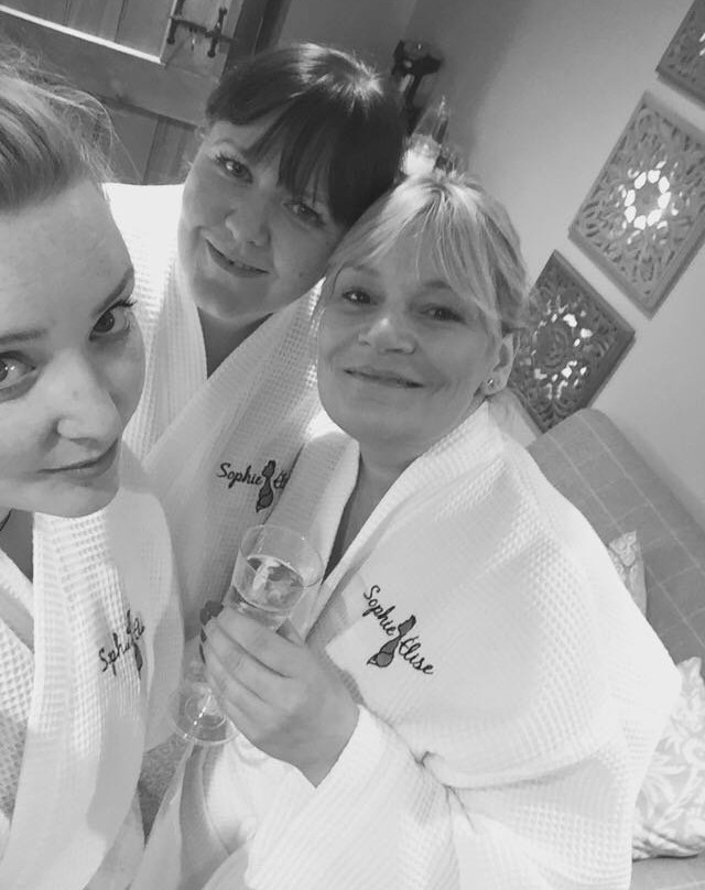 Vxie - Beauty & Day Spa-梅尔顿莫布雷必去景点