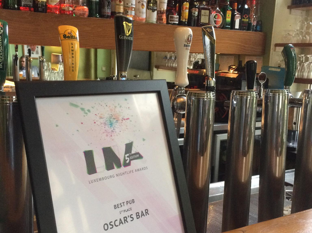 Oscar's Bar