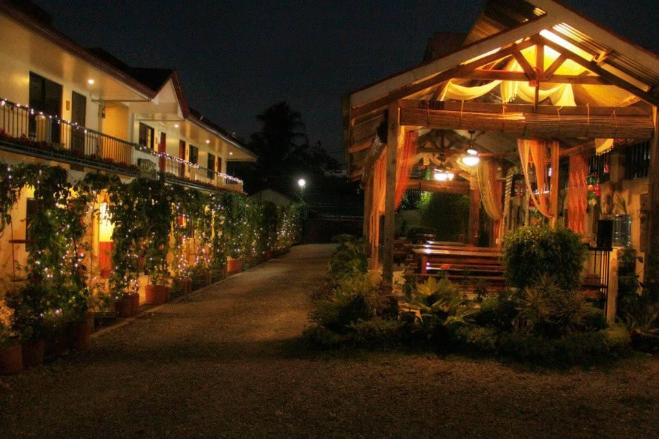Lazea Tagaytay Inn