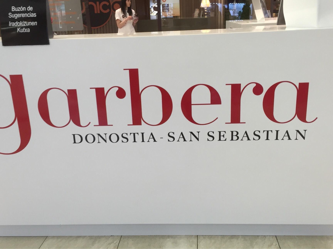 Centro Comercial Garbera-圣塞瓦斯蒂安必去景点