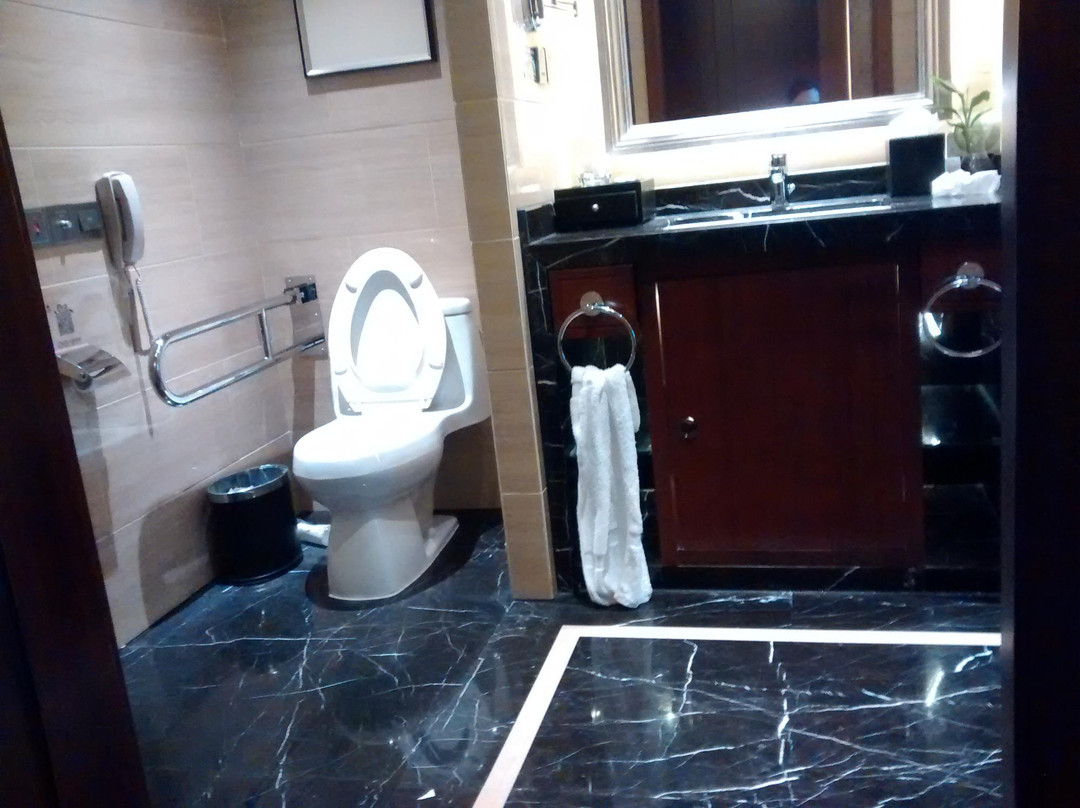 江山金陵大酒店主图