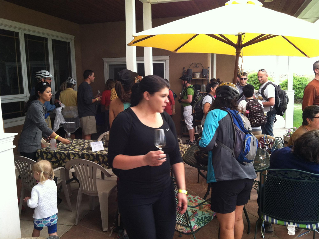 Acequia Vineyards & Winery景点图片