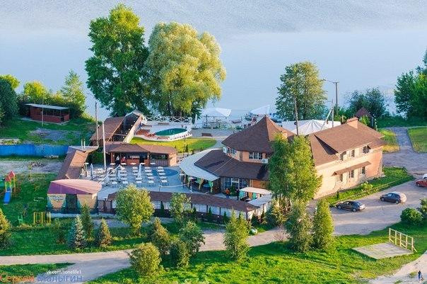 Sosnovyy Bor餐馆和美食-Cafe Chalet