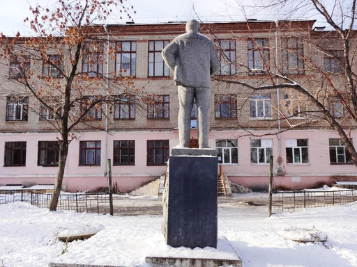 V.I. Monument-叶卡捷琳堡必去景点