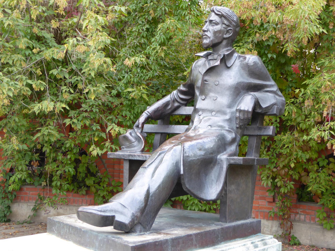 Monument to Anton Chekhov景点图片