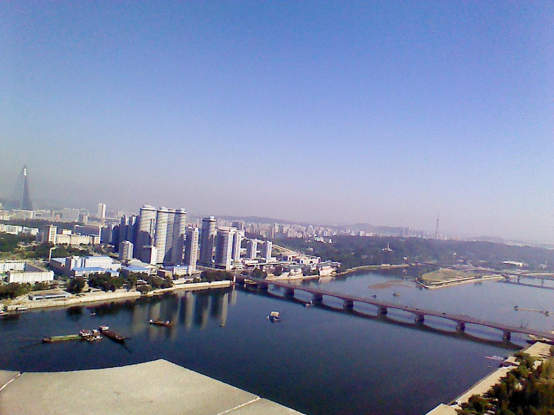 Juche Tower-平壤必去景点