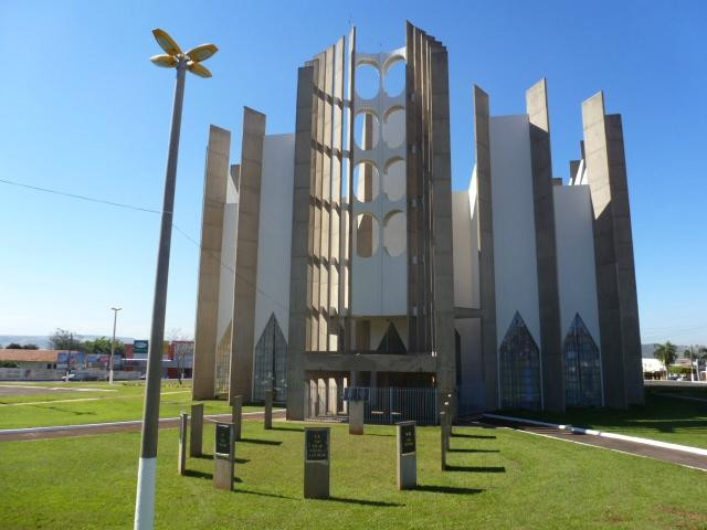 Catedral Diocesana Divino Espírito  Santo de Jataí景点图片