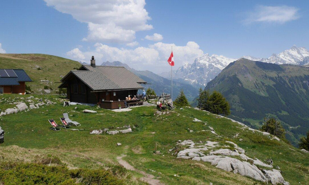 Lobhorn Hut