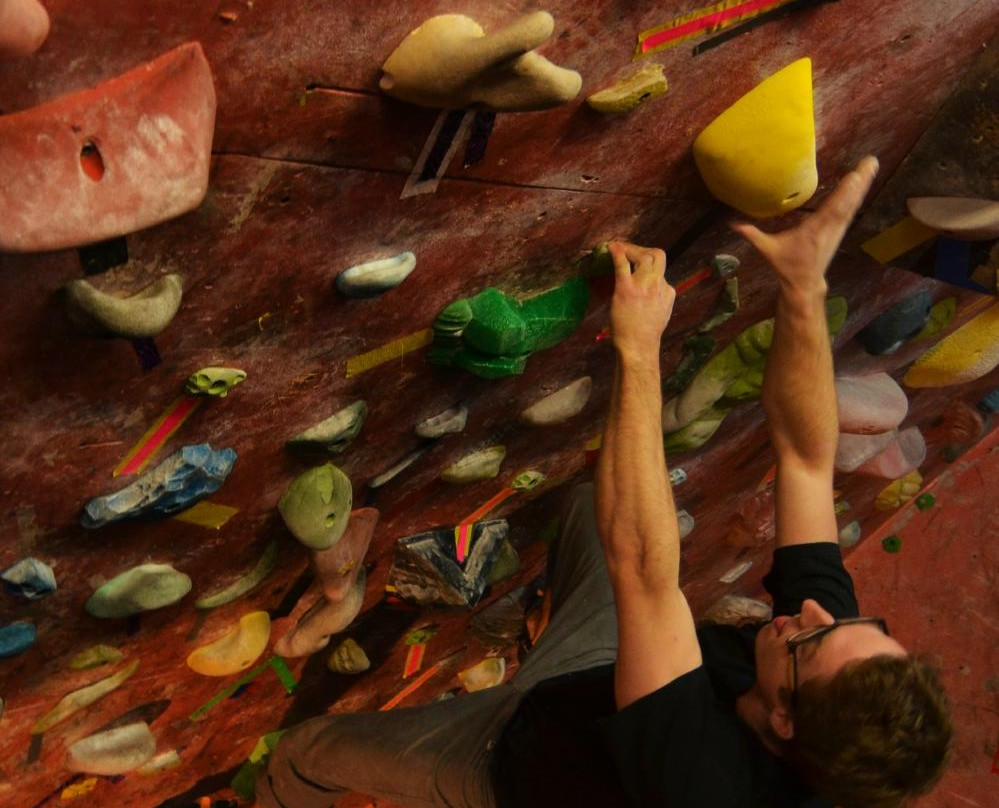 Of Rock & Chalk Indoor Rock Climbing Gym-Newmarket必去景点