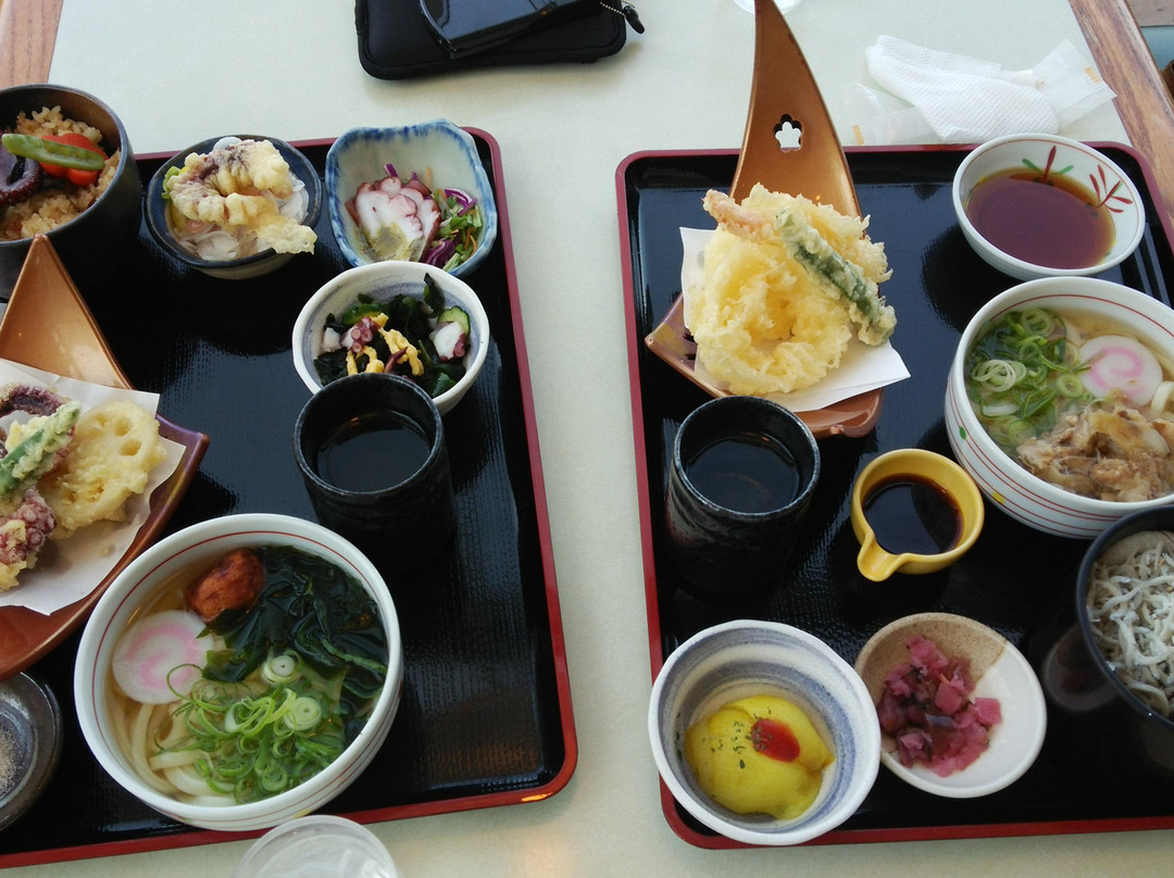 ロイヤル 淡路サービスエリア店 上り線 