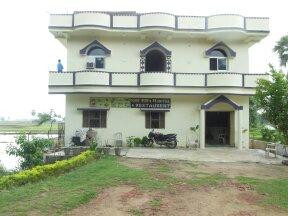 Panhessa酒店住宿-Shubham Hotel & Restaurant